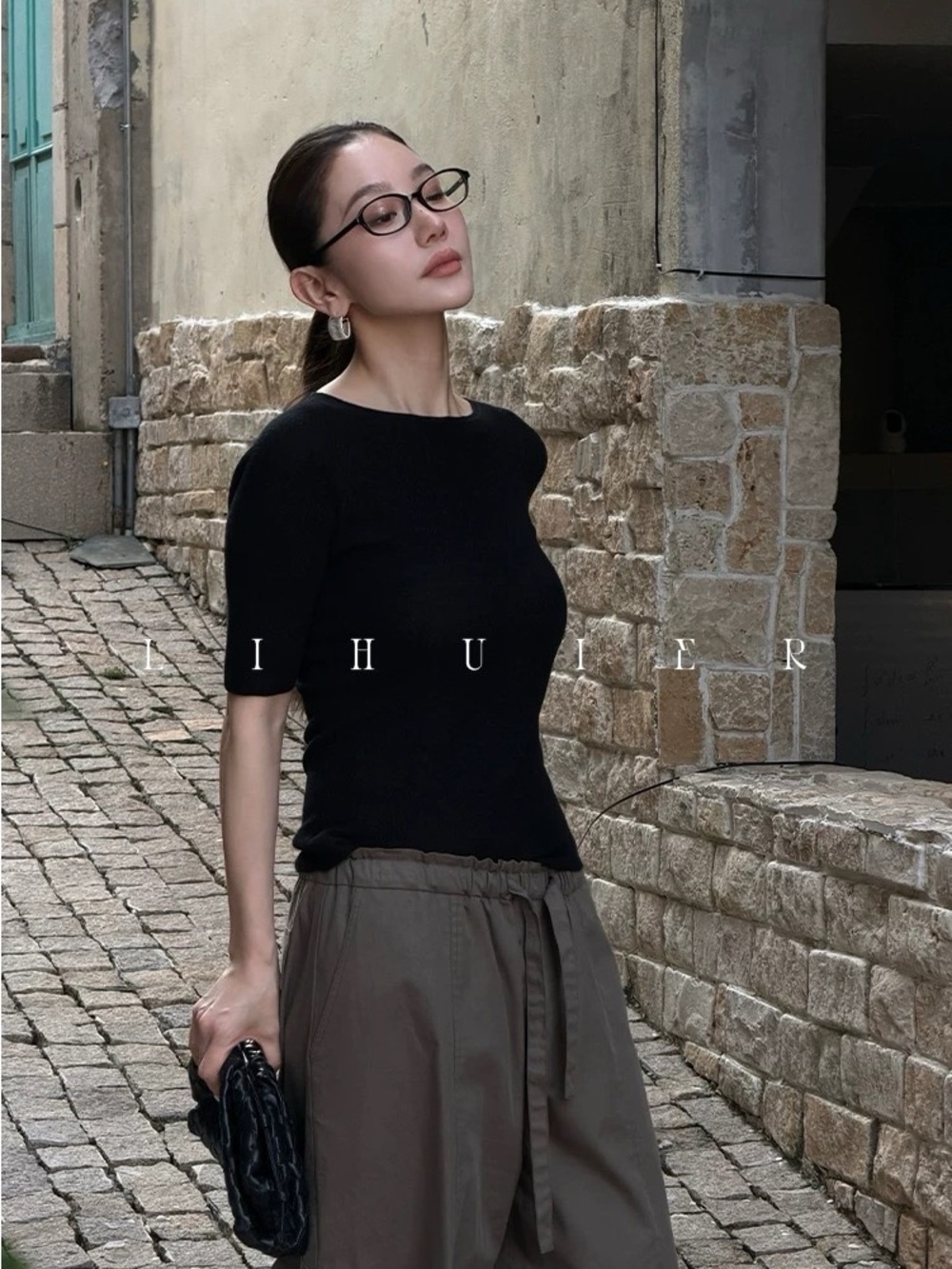 Black Knit Top Size M NWT Soft Stretch Short Sleeve